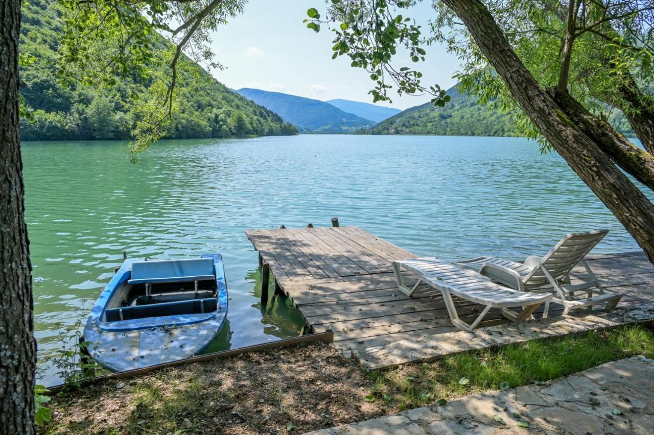 Forest Dream Lake House Яйце Екстериор снимка